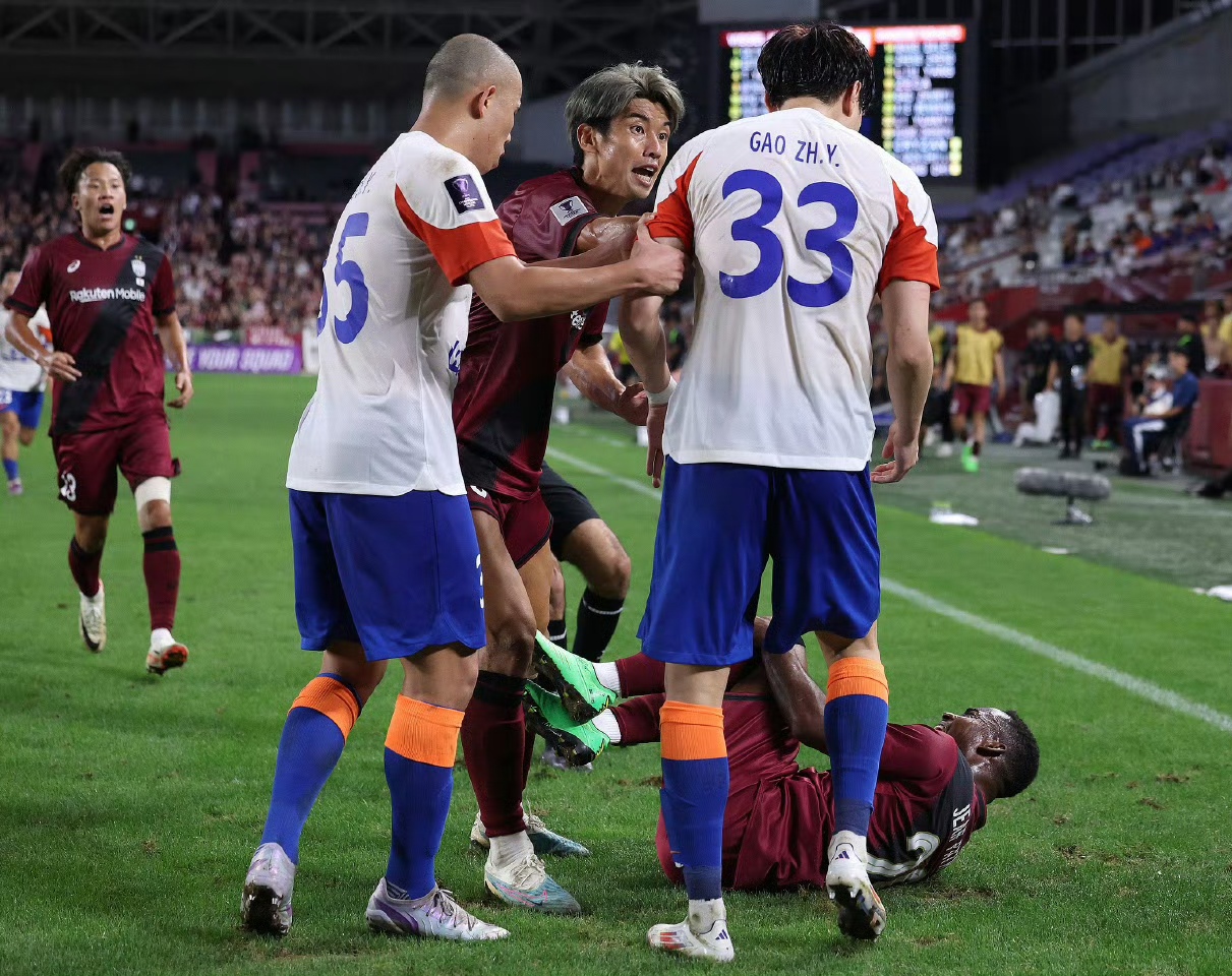 3战0胜！中超豪门亚冠现原形，低水平联赛遮羞布被撕个粉碎？的简单介绍