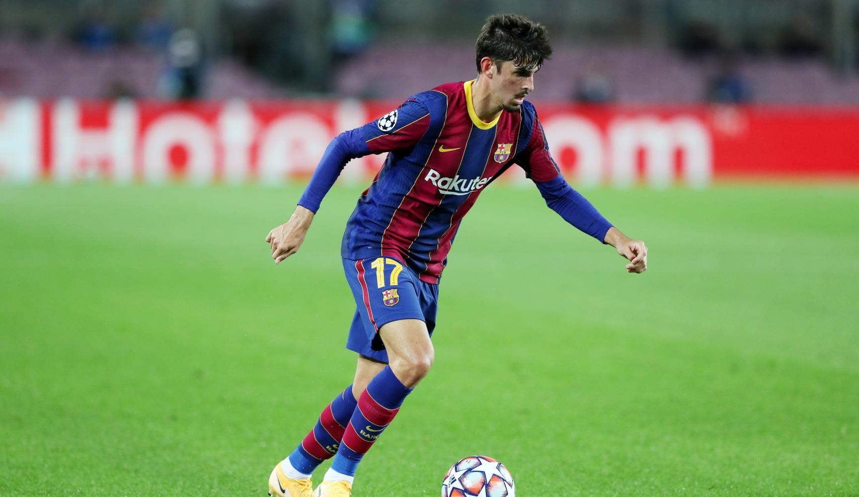 15岁英格兰天才边锋脱颖而出，引得巴萨蠢蠢欲动，未来锋线重要拼图的简单介绍