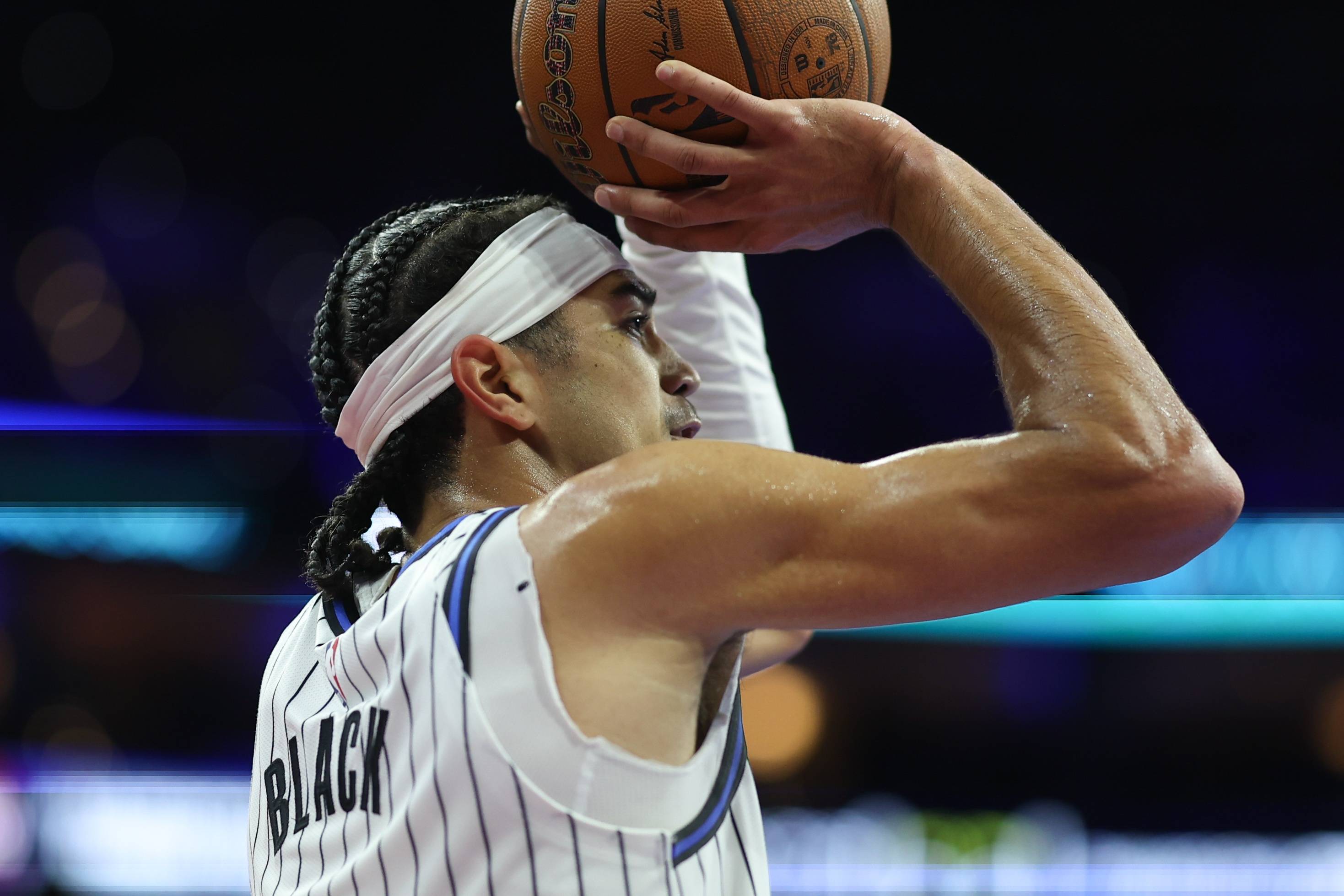 关于NBA战报：黄蜂120-105魔术，布莱克24分的信息