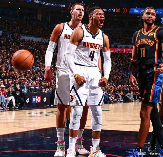 湖人与比尔团队进行过深入交流但比尔不愿意去湖人的简单介绍