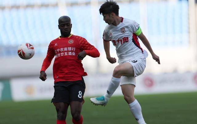 包含今晚！中甲战3场，大连鲲城VS南京城市，穆谢奎+多米尼克合力争胜的词条