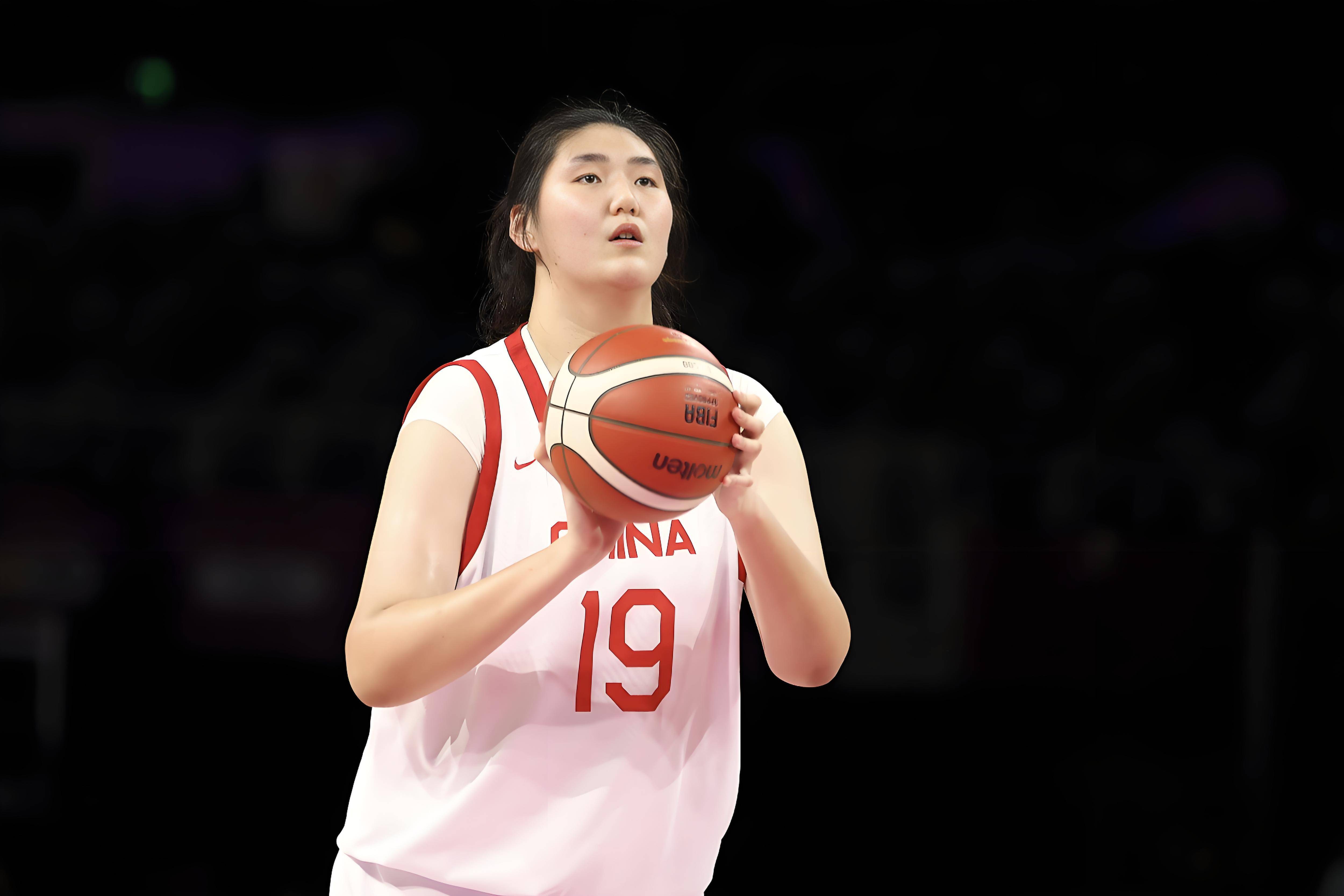 关于张子宇此前2战日本场均17分7篮板投篮命中率为77%的信息