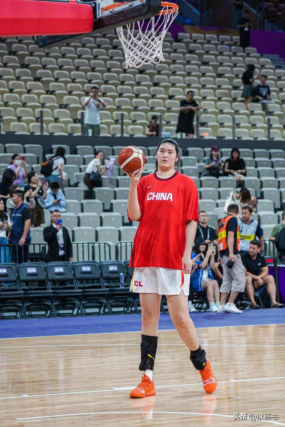 关于张子宇此前2战日本场均17分7篮板投篮命中率为77%的信息