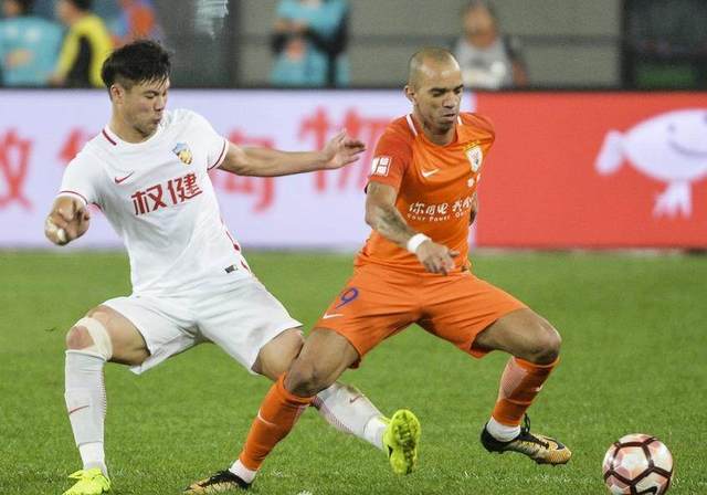 关于如果没有受伤，巅峰状态的西塞放到现在的算个什么水平？的信息