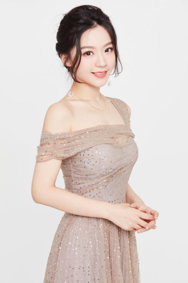 包含近50万人围观创多项纪录，沐瞳电竞助力全球女子电竞迈向新高度的词条