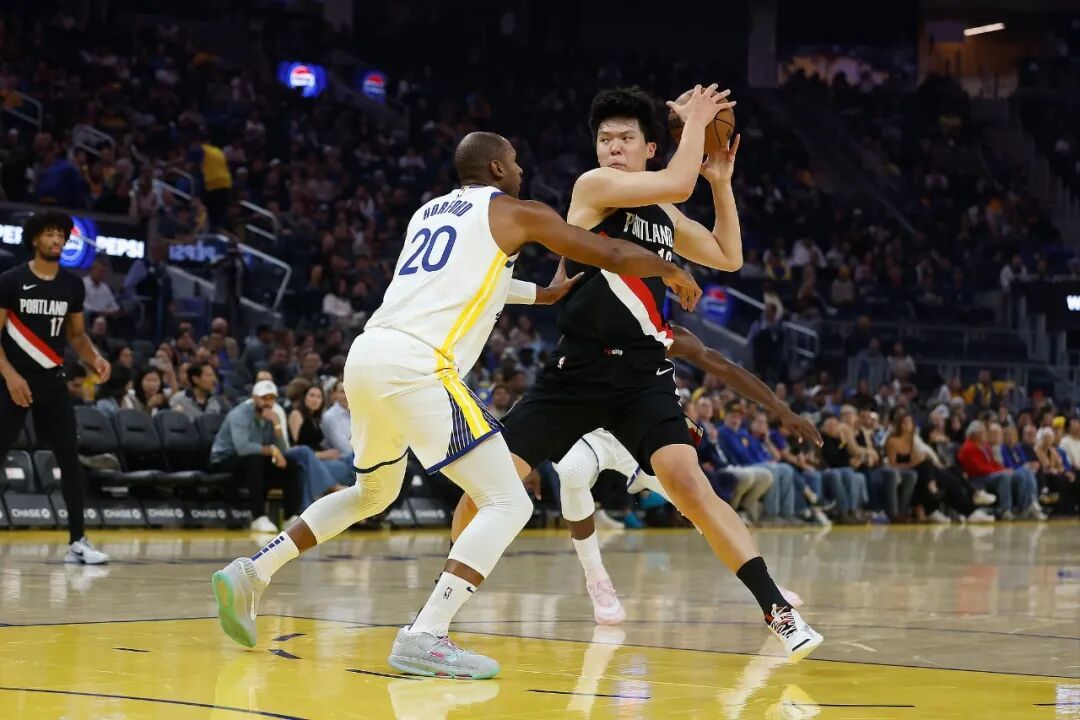 包含杨瀚森谈首秀最满意一点直言比赛节奏快喘不上气的词条