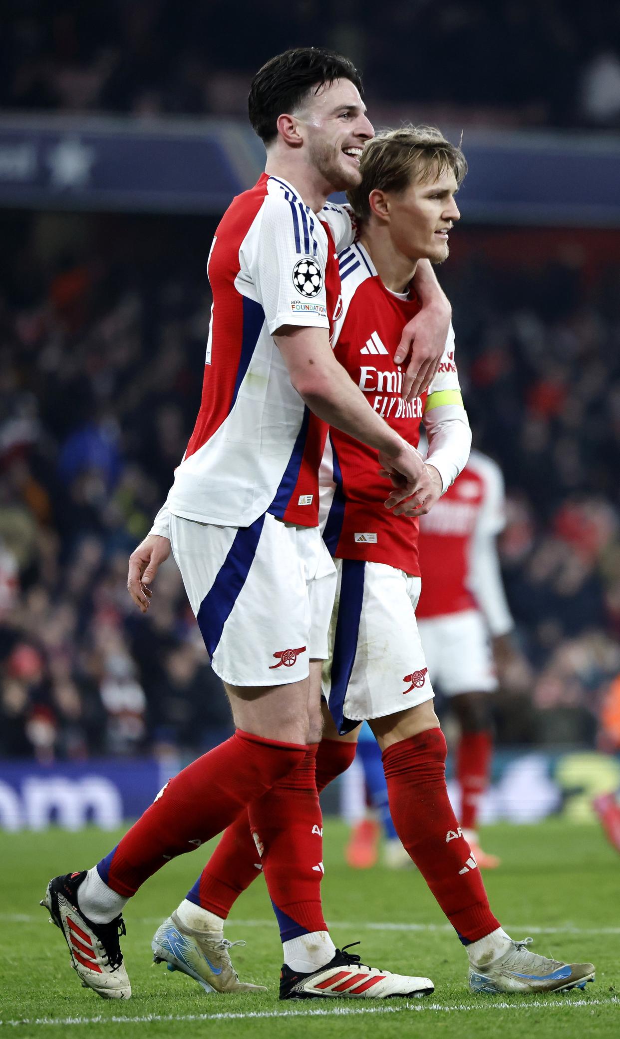 包含厄德高&赖斯手机壁纸，喜欢保存！的词条