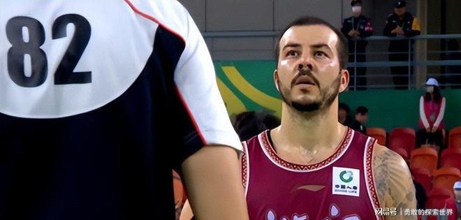 阿不都24分难救主吴前17分浙江送新疆4连败的简单介绍