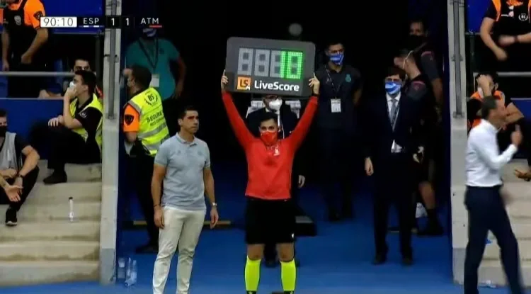 包含12月28日足球伤停汇总吉马良斯攻防核心同缺席的词条