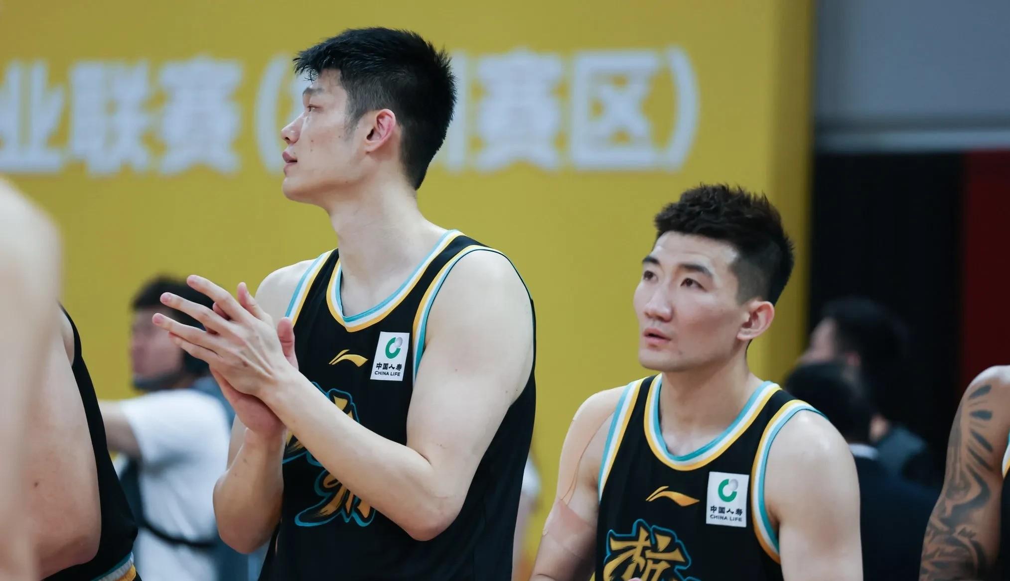 包含6人得0分+冷藏新人，赢不了比赛也不锻炼年轻人，杨鸣想搞垮辽篮？的词条