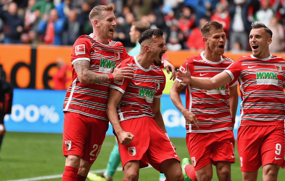 关于慕尼黑1860球迷与奥格斯堡球迷斗殴，大约的信息