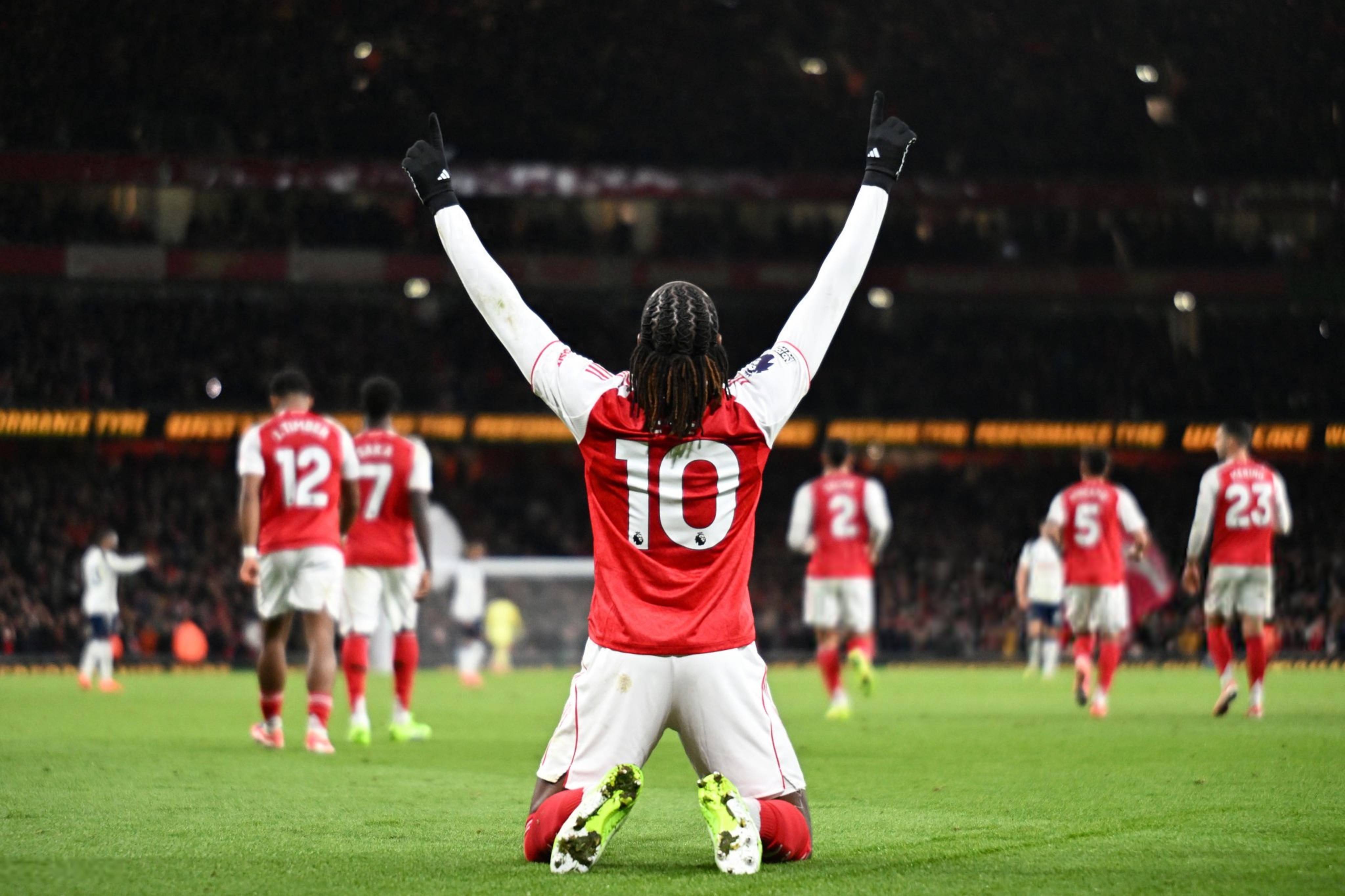 关于哈维-西蒙斯希望离开莱比锡，阿森纳、的信息