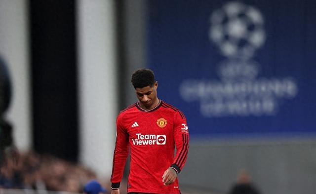 关于球迷挖坟19年欧冠拉什福德威胁巴萨球门时官推：的信息