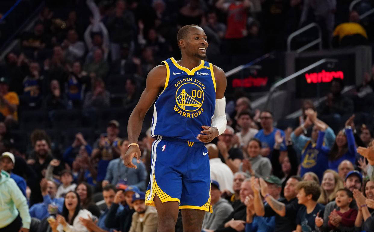 太阳用奥尼尔+理查兹+4个次轮报价库明加遭勇士拒绝的简单介绍