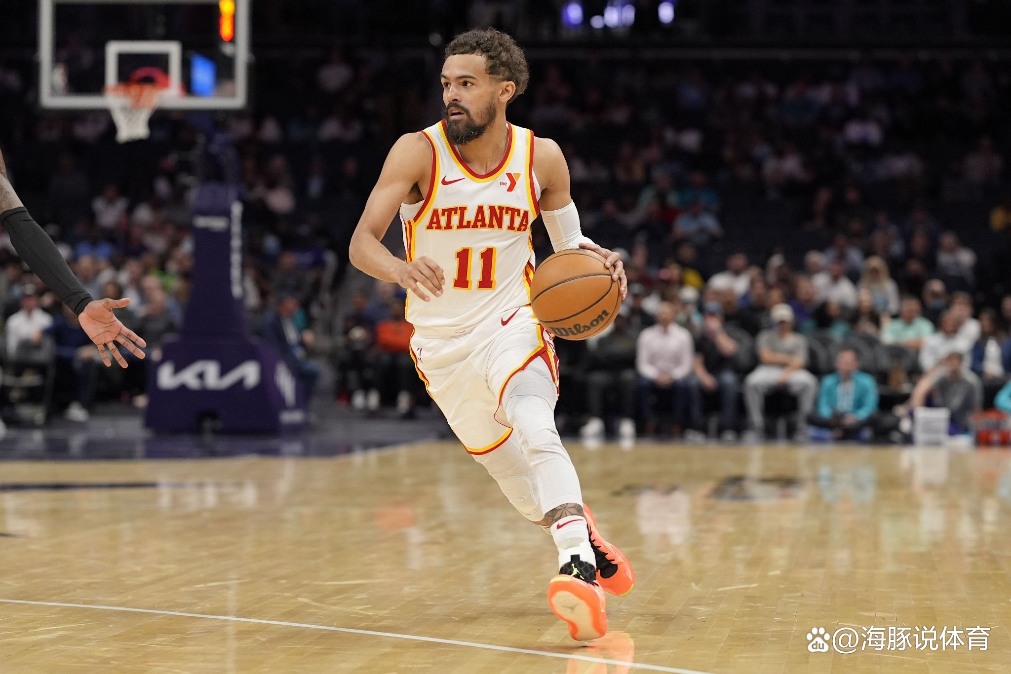 关于热火126-111老鹰，鲍威尔25+7+5，特雷-杨空砍30分的信息