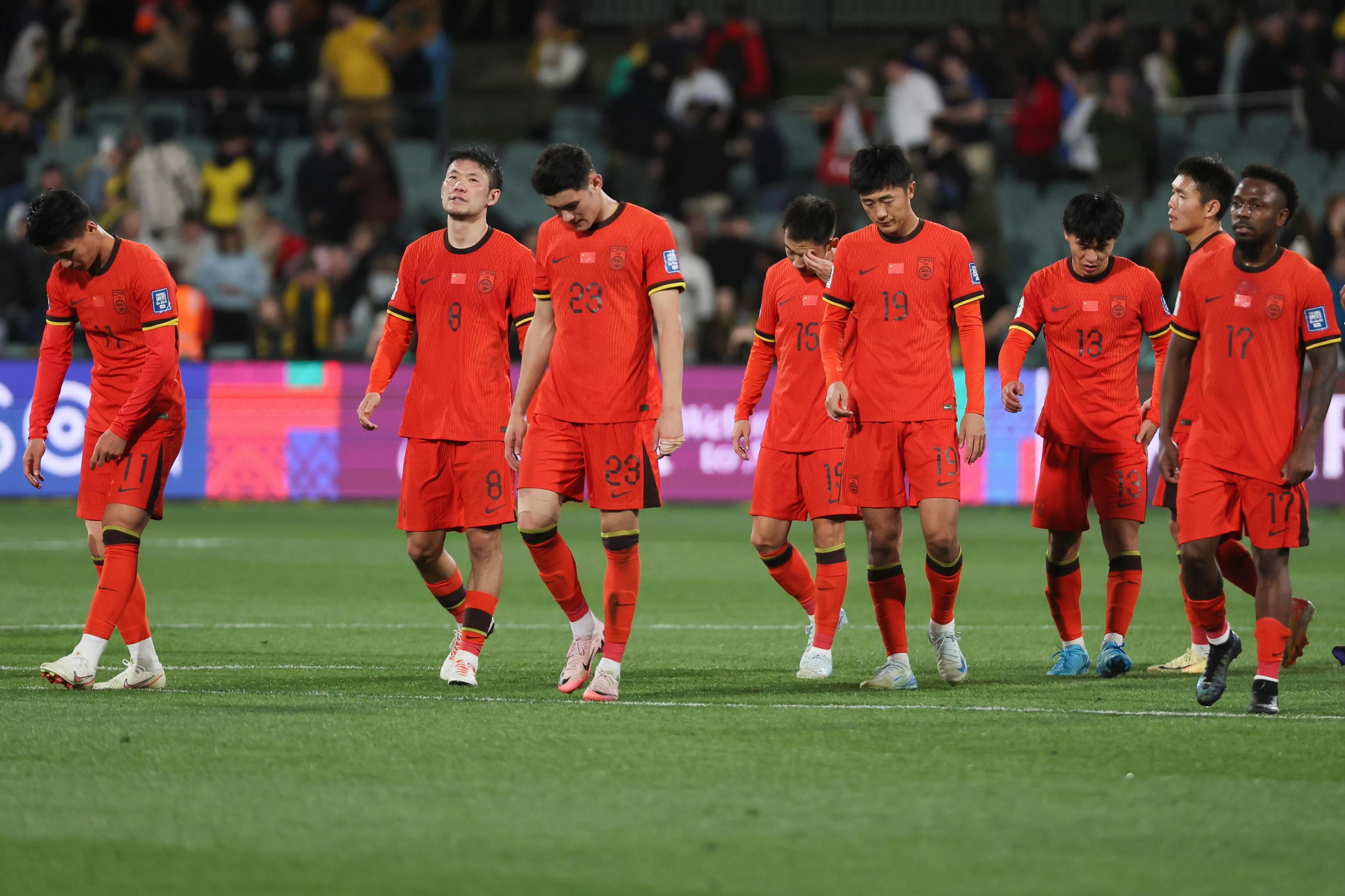 国足前瞻：赢1场？战中国香港底线不能输球的简单介绍