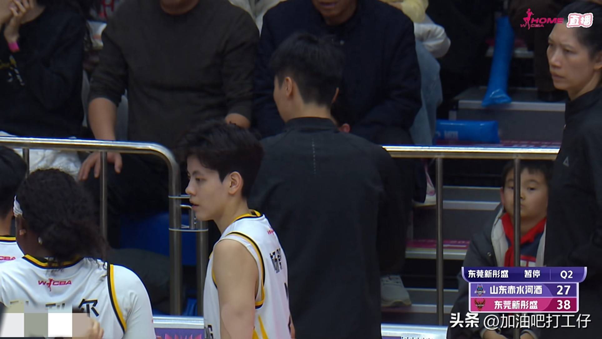 轻松！杨舒予16分钟得分上双王思雨7助攻盘活进攻的简单介绍