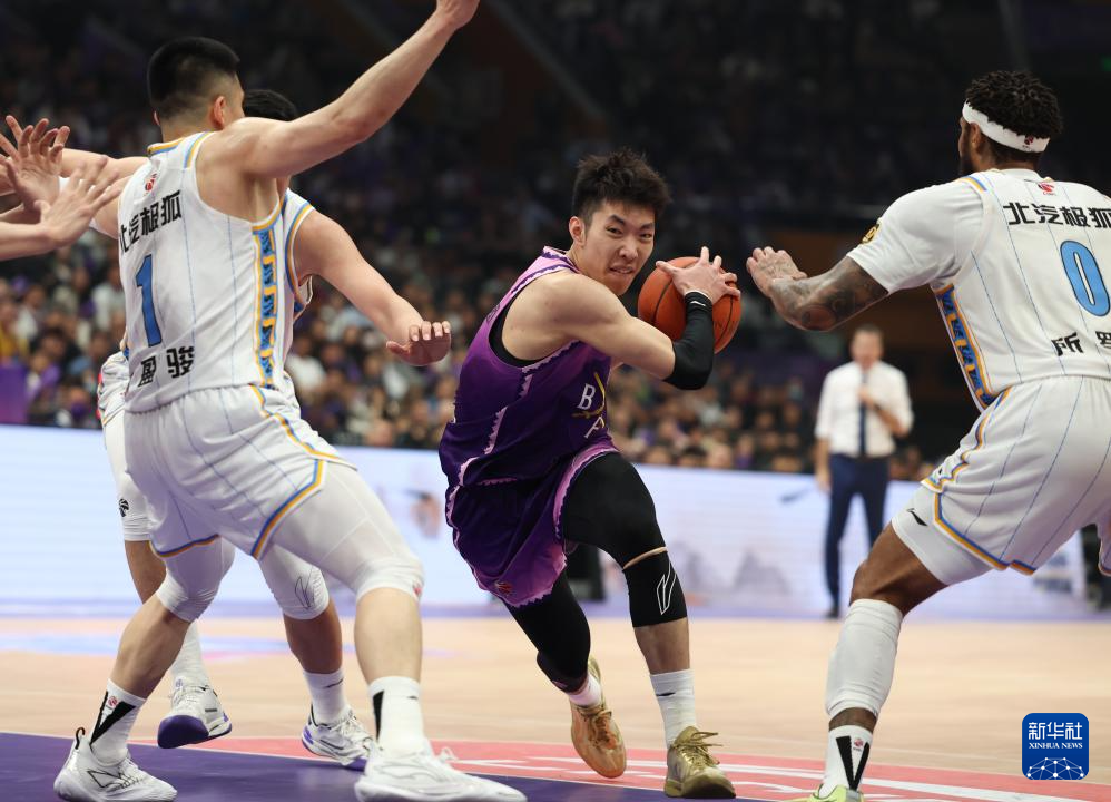 CBA官方发布北京男篮集锦：一起来回顾北京男篮的季后赛高光表现的简单介绍