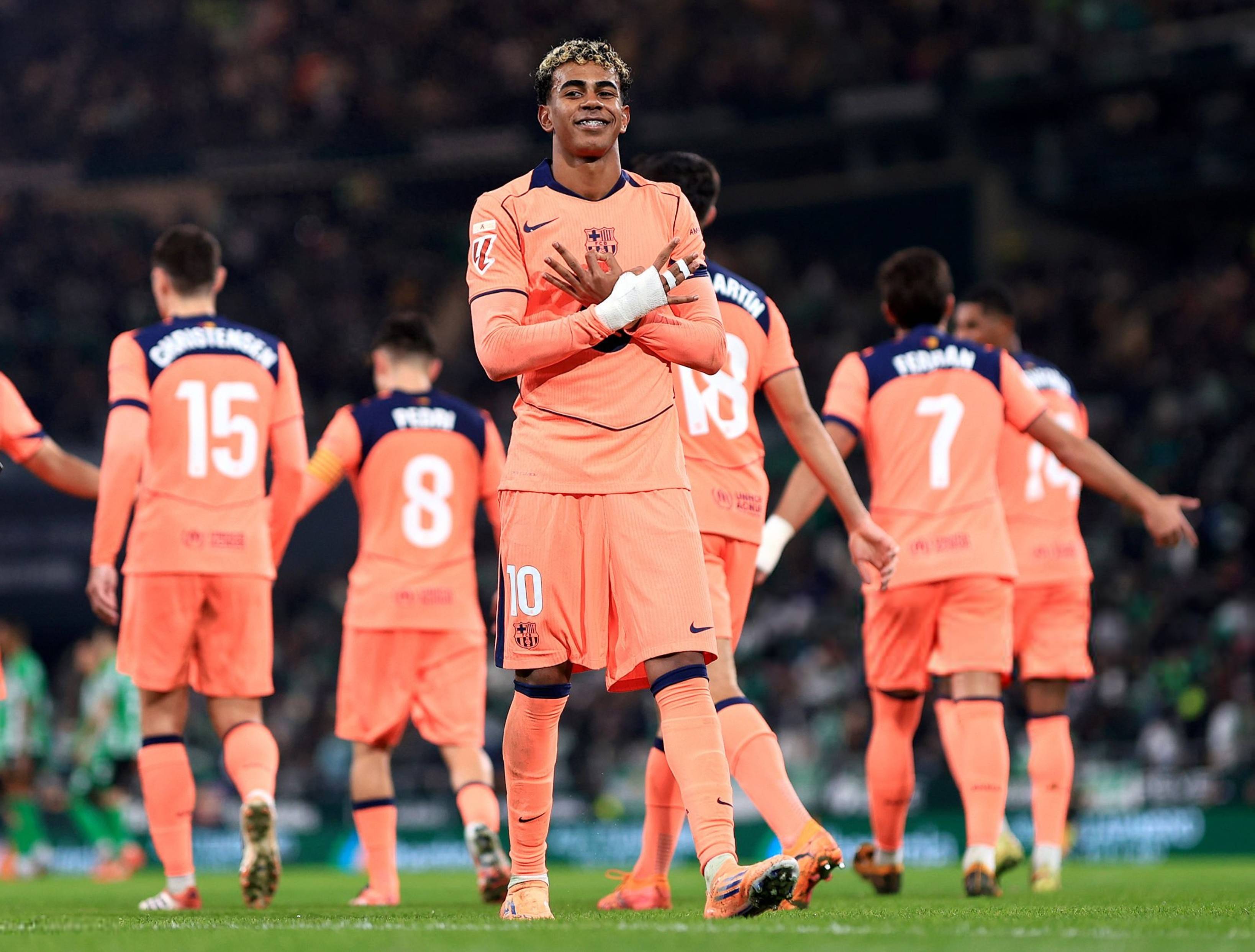 包含热身赛-亚马尔双响莱万破门巴萨7-3首尔取亚洲行两连胜的词条 包含热身赛-亚马尔双响莱万破门巴萨7-3首尔取亚洲行两连胜的词条