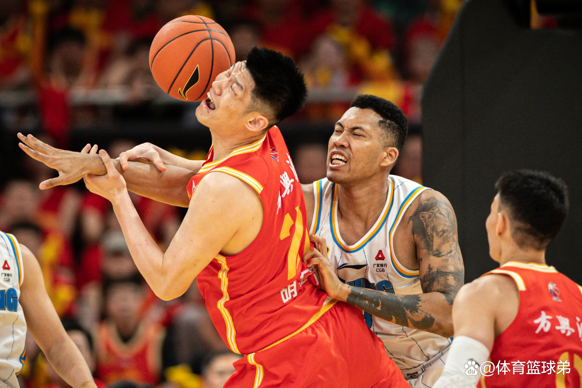 赛季首败！北京首钢主场不敌广厦止步7连胜