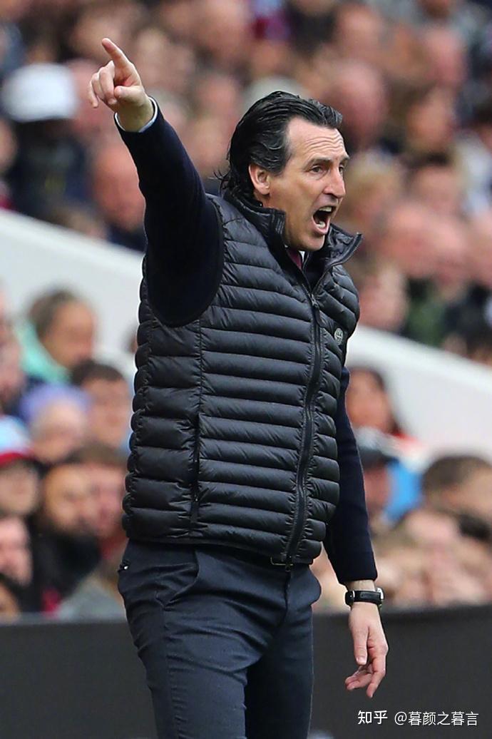 包含[提醒]纽卡斯尔联赛客场仅1胜阿斯顿维拉豪取11连胜的词条