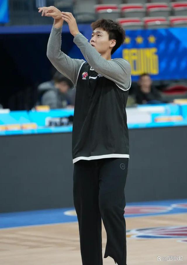 包含解说:北京只有赵睿能稳定处理球,广厦防守给的压力非常大的词条 包含解说:北京只有赵睿能稳定处理球,广厦防守给的压力非常大的词条