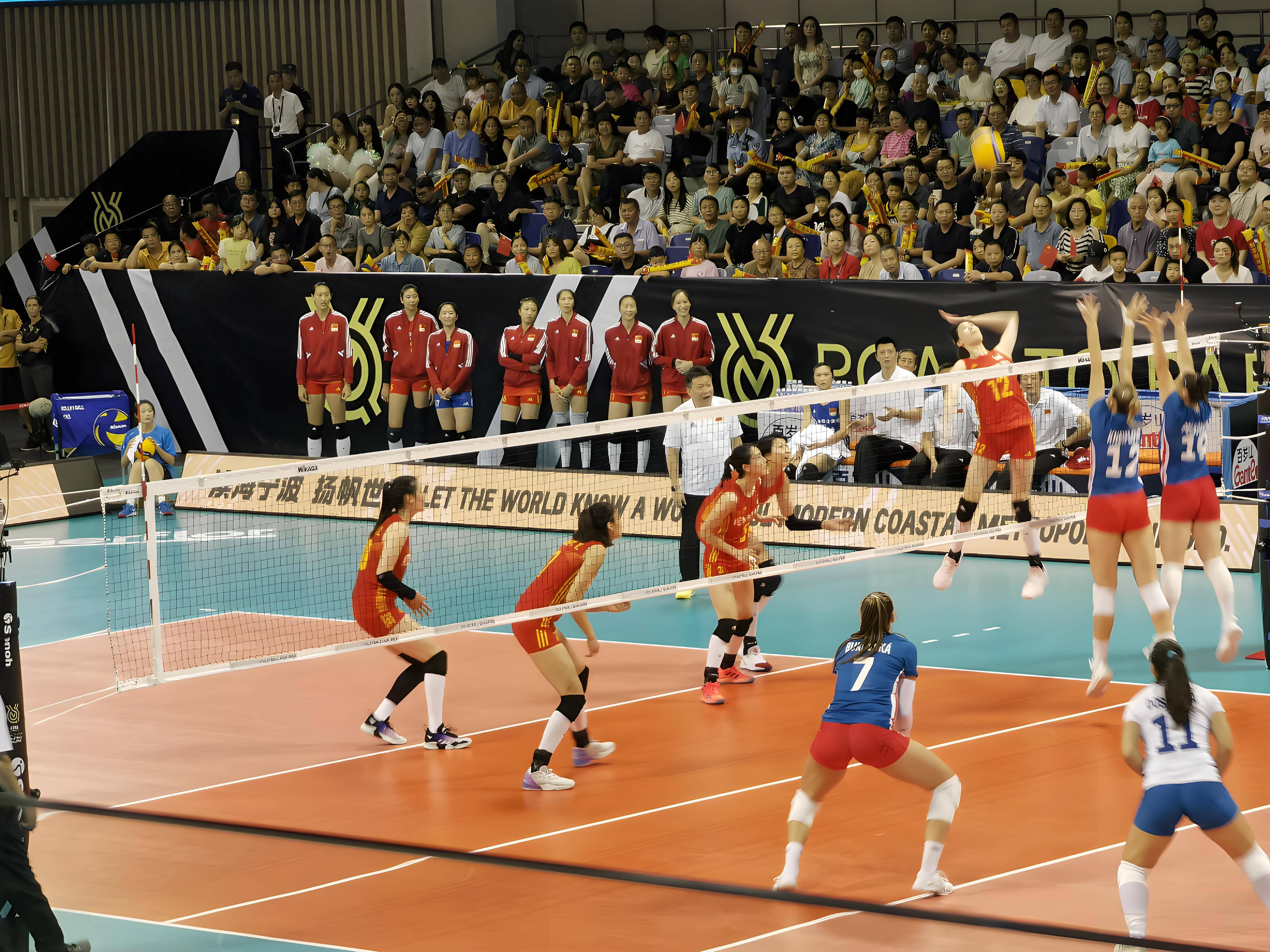 今晚19:30中央五套直播节目表:CCTV5CCTV5+节目赛事单东亚足球赛的简单介绍 今晚19:30中央五套直播节目表:CCTV5CCTV5+节目赛事单东亚足球赛的简单介绍