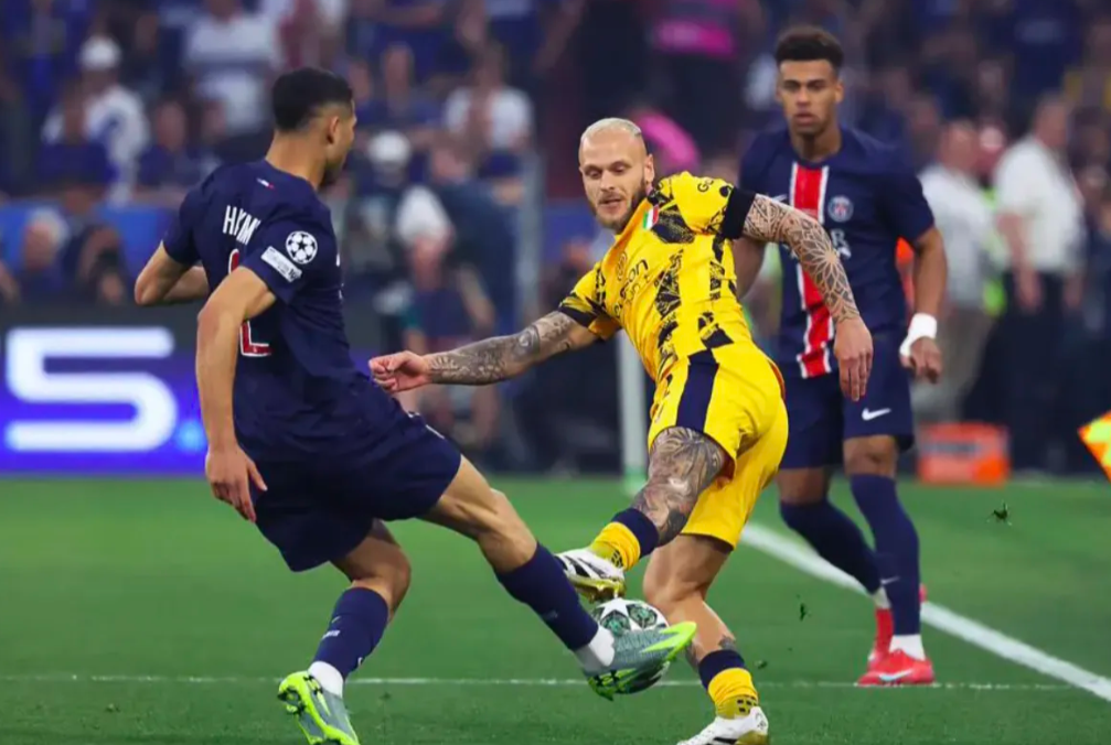 包含国米2025年的伤痛一年已是意甲排面意甲1分丢冠&amp;欧冠决赛惨败的词条