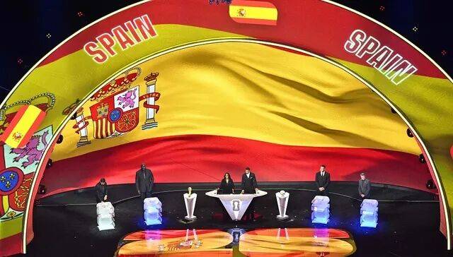 关于足球世界杯门票定价引争议购票申请远超纪录的信息