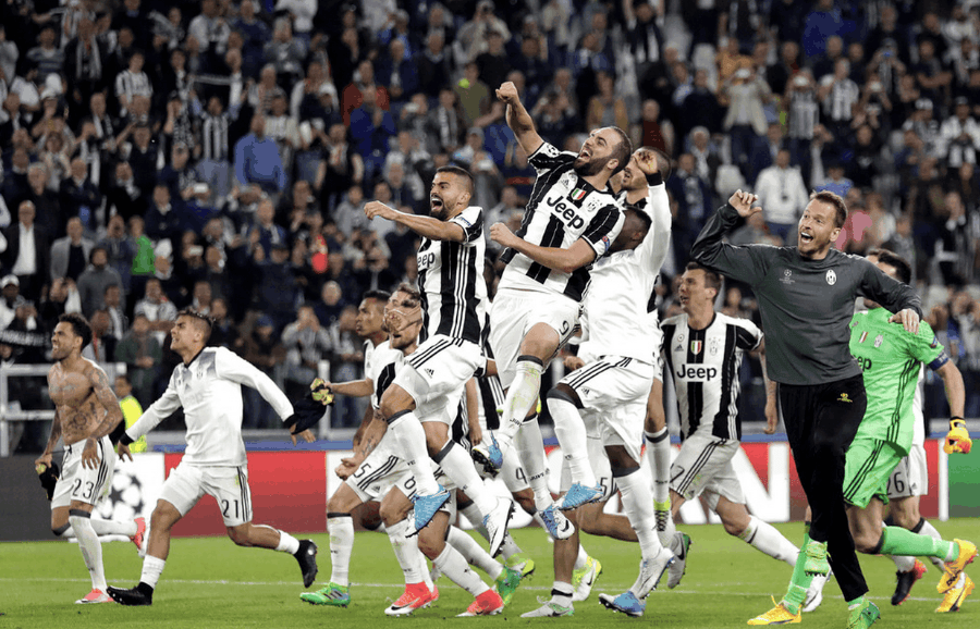 包含3-1，罗马反超尤文图斯，一夜逼近意甲前三，42岁德罗西率队3连败的词条