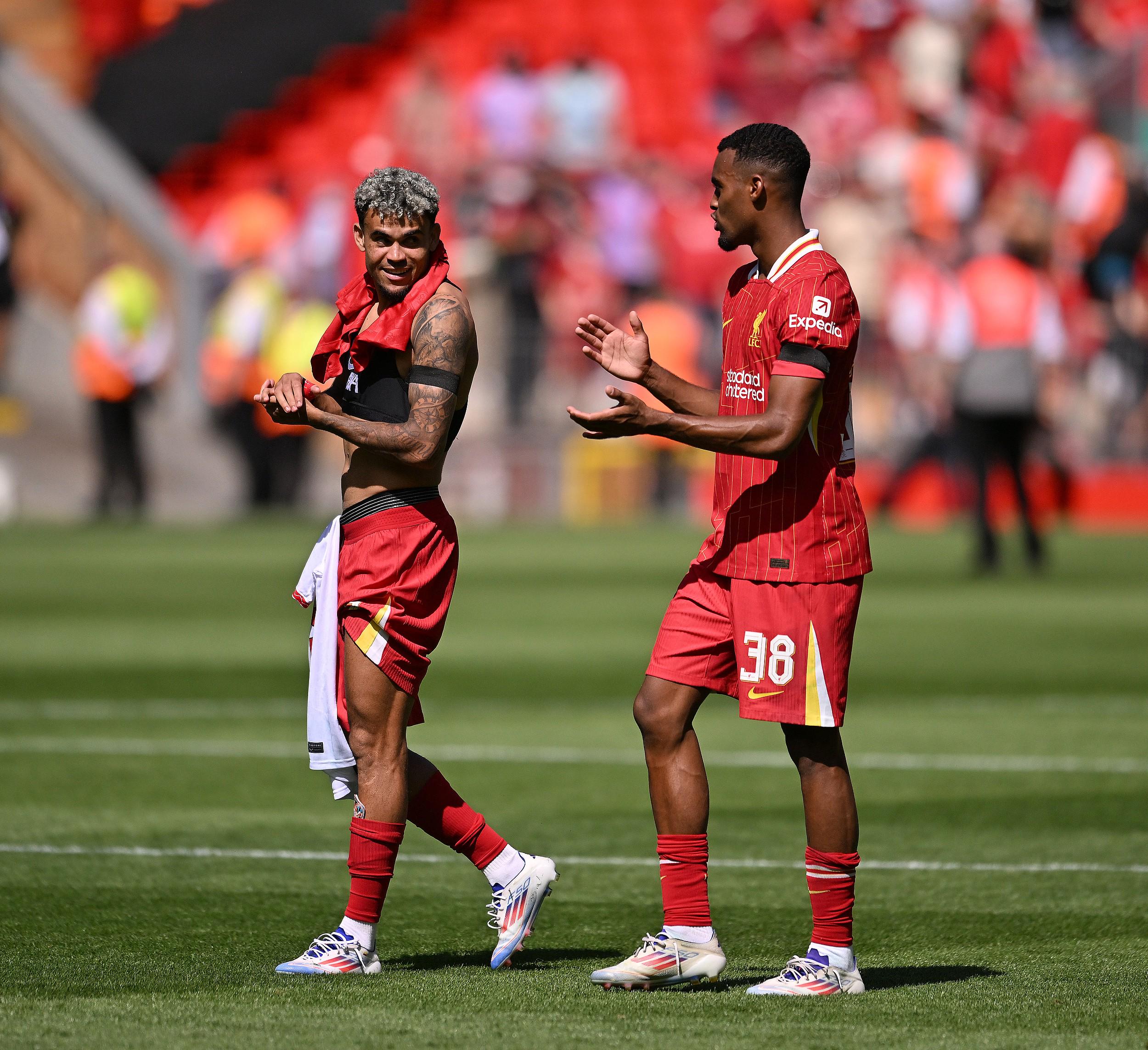 拜仁签利物浦迪亚斯达协议转会费7500万欧的简单介绍