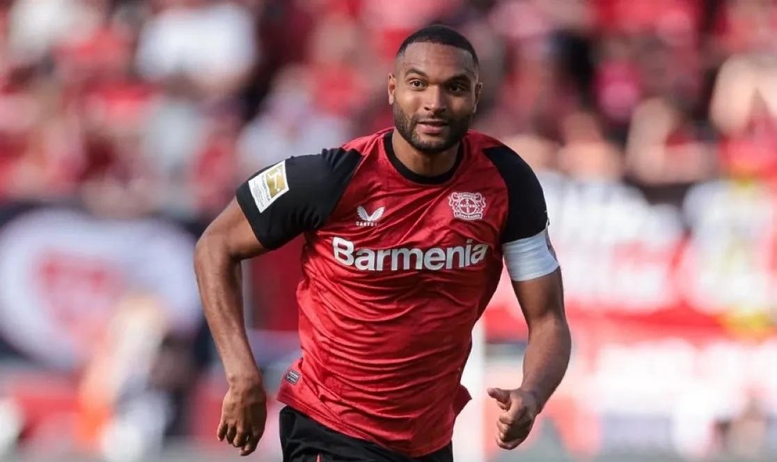 与皇马抢人！巴萨盯上英超25岁铁卫：身价5500万明年0元购的简单介绍