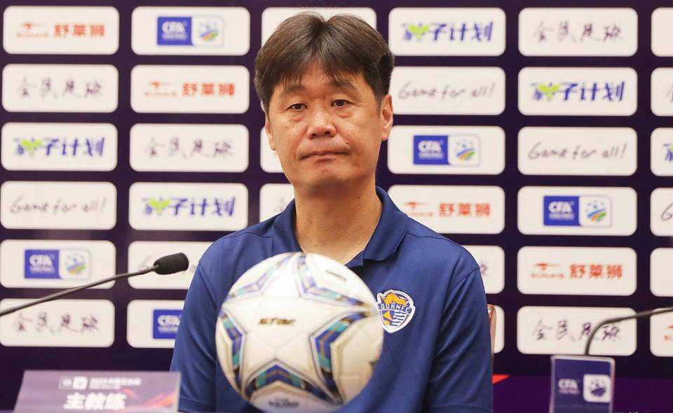 换帅+人员流失!青岛海牛、武汉三镇保级调整,新赛季能突围?的简单介绍 换帅+人员流失!青岛海牛、武汉三镇保级调整,新赛季能突围?的简单介绍