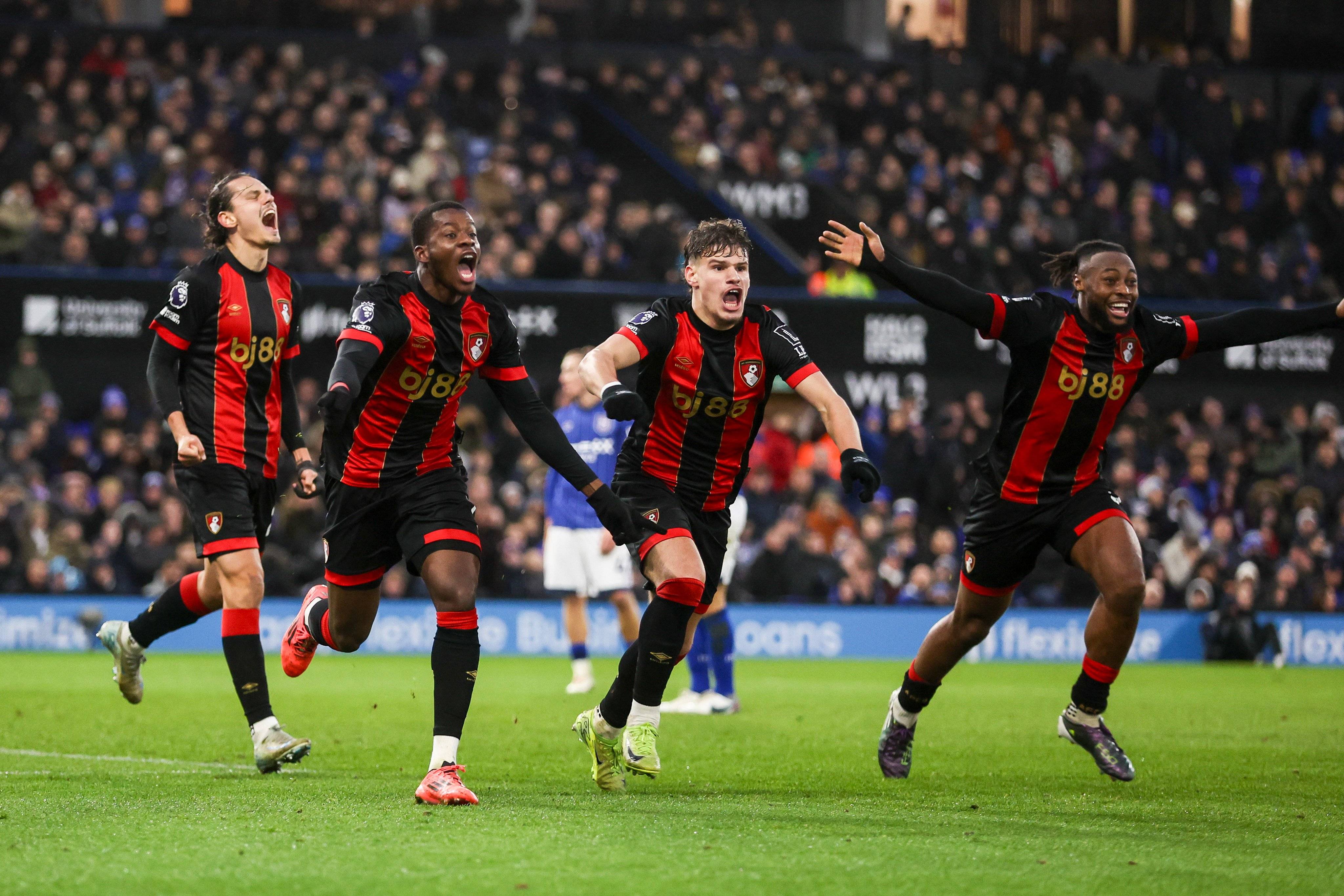 12月30日周二，切尔西vs伯恩茅斯---切尔西主场争胜稳欧冠，伯恩茅斯保级抢分盼爆冷的简单介绍