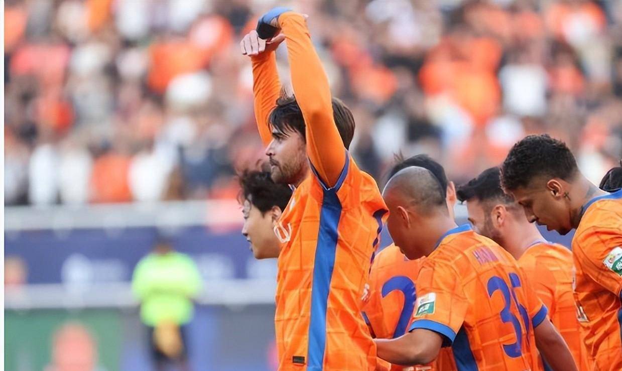 关于10轮不进球！克雷桑缺支援，泰山队中场隐患或影响亚冠资格？的信息