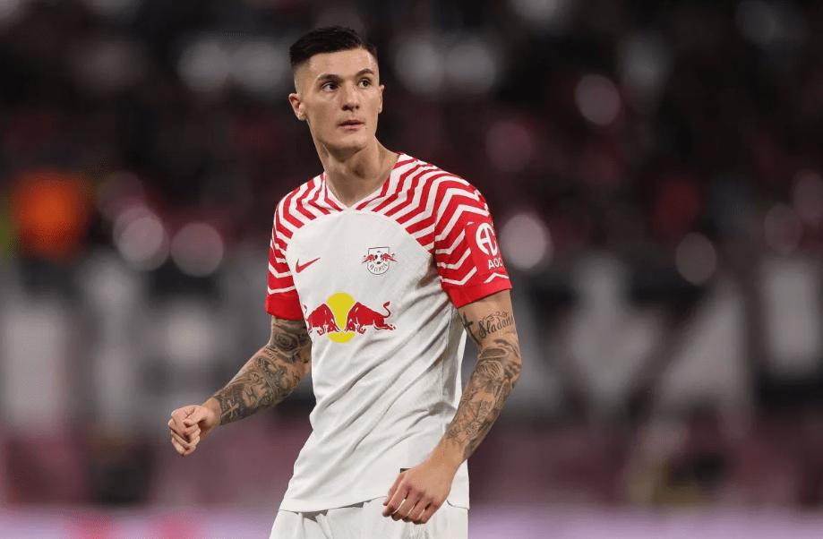 塞斯科重新进入曼联的引援视野，成为他们9号位的选项之一的简单介绍