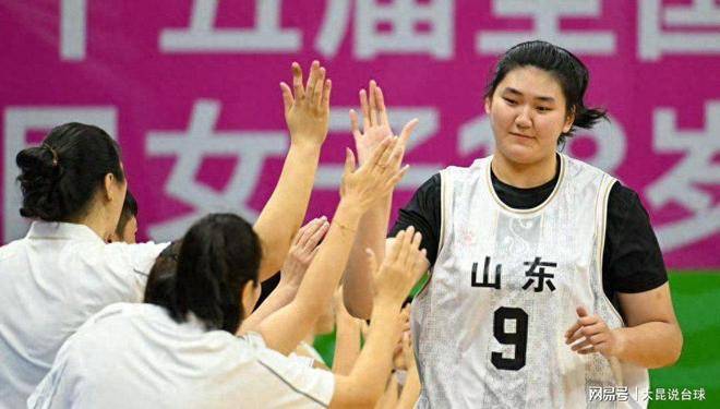 关于国家队大赛首秀！张子宇13分末节双塔让人期待的信息