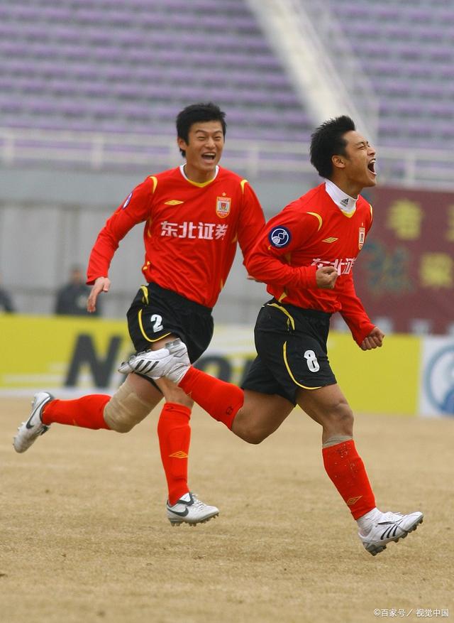 中国男足00后国脚正式加盟曼城！俱乐部已官宣确认，的简单介绍