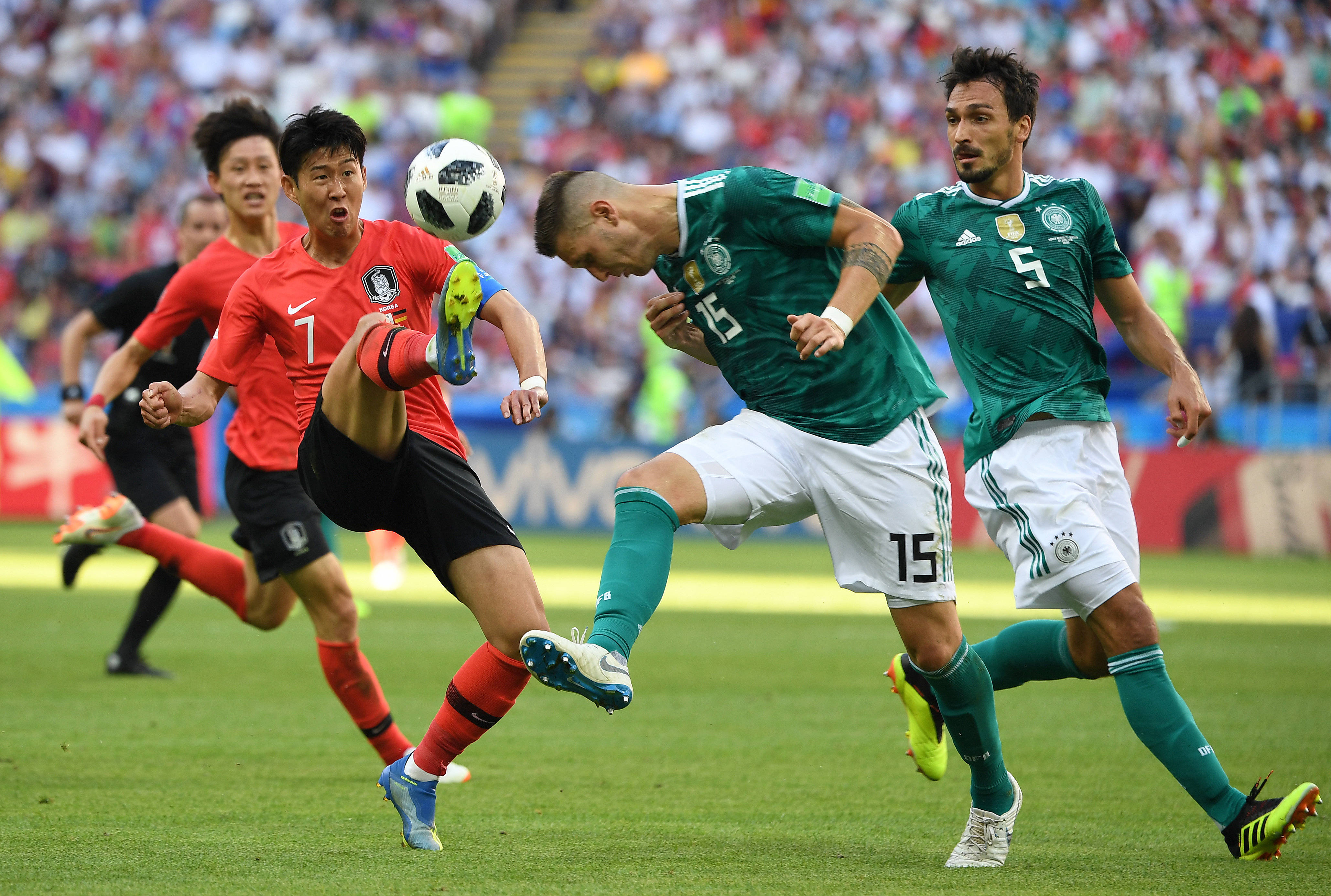 日本队夺得东亚足球锦标赛冠军