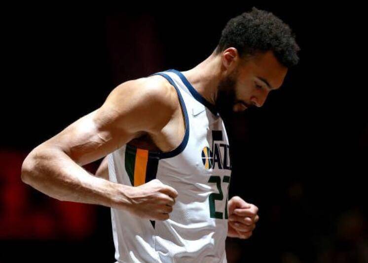 戈贝尔谈缺席欧锦赛：这几年夏天我都很忙，这确实影响了我的简单介绍