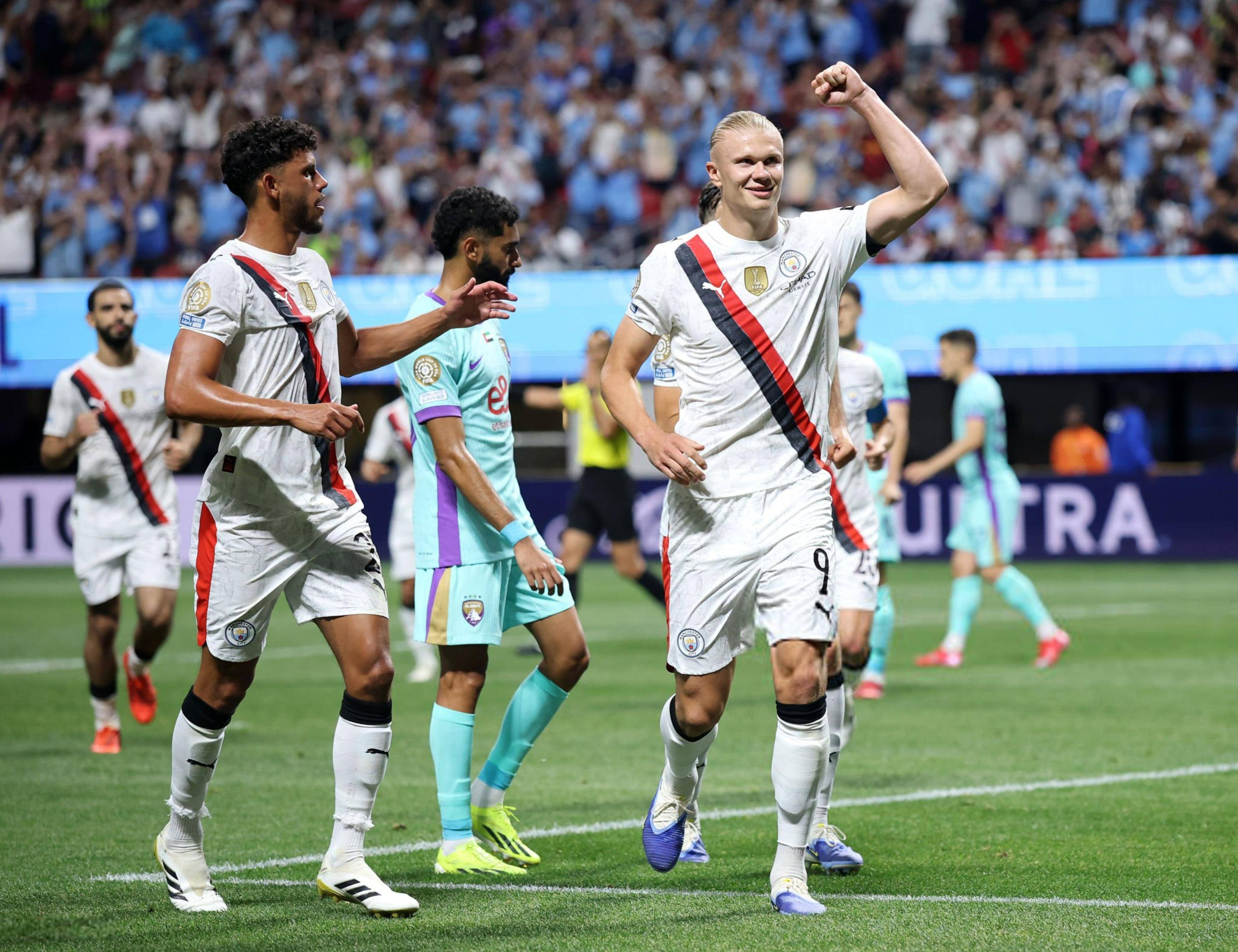 哈兰德独造3球！双响后英超已入104球，超越C罗追平德罗巴的简单介绍