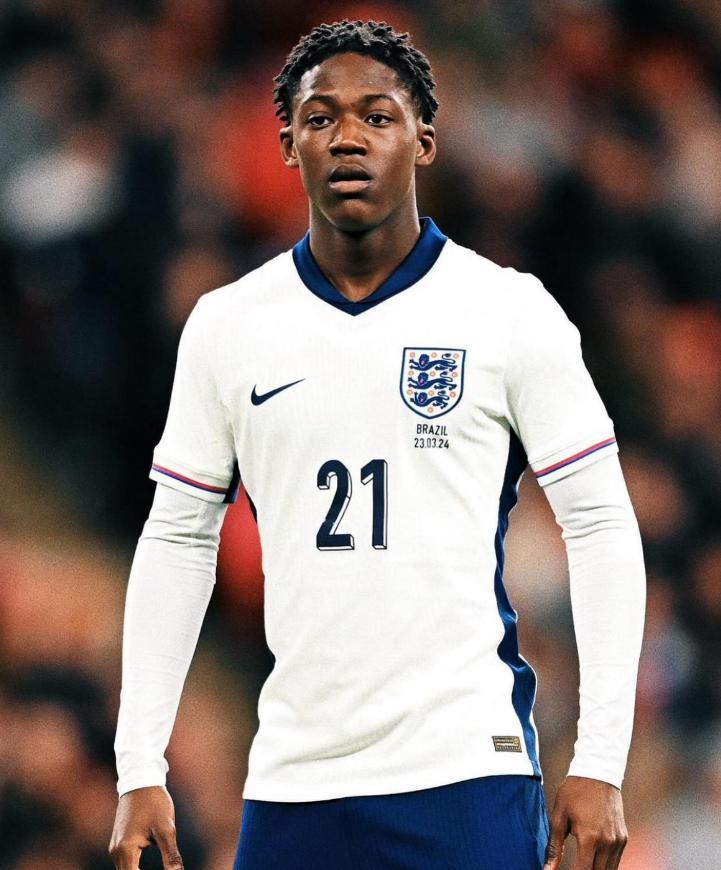 包含21场仅1球！马雷斯卡5600万买的新边锋，又成了的词条