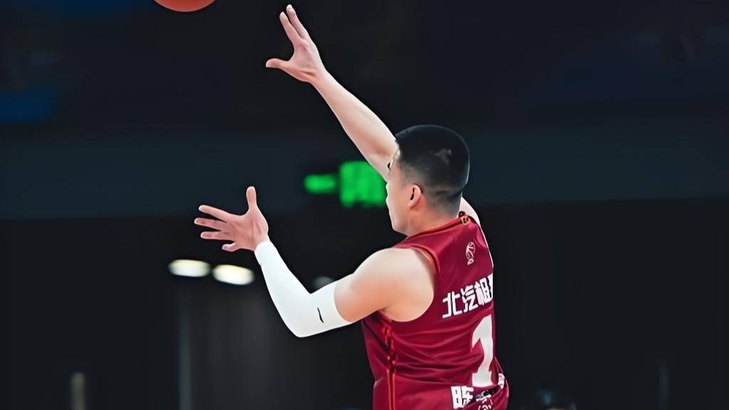 包含元旦大战为何我们总是客场？杜锋：向北京队学习的词条