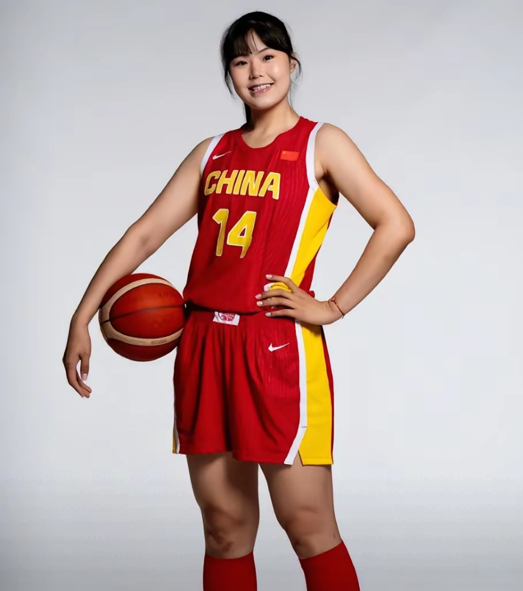 21年女篮亚洲杯回顾：李月汝16分11板，中国不敌日本的简单介绍