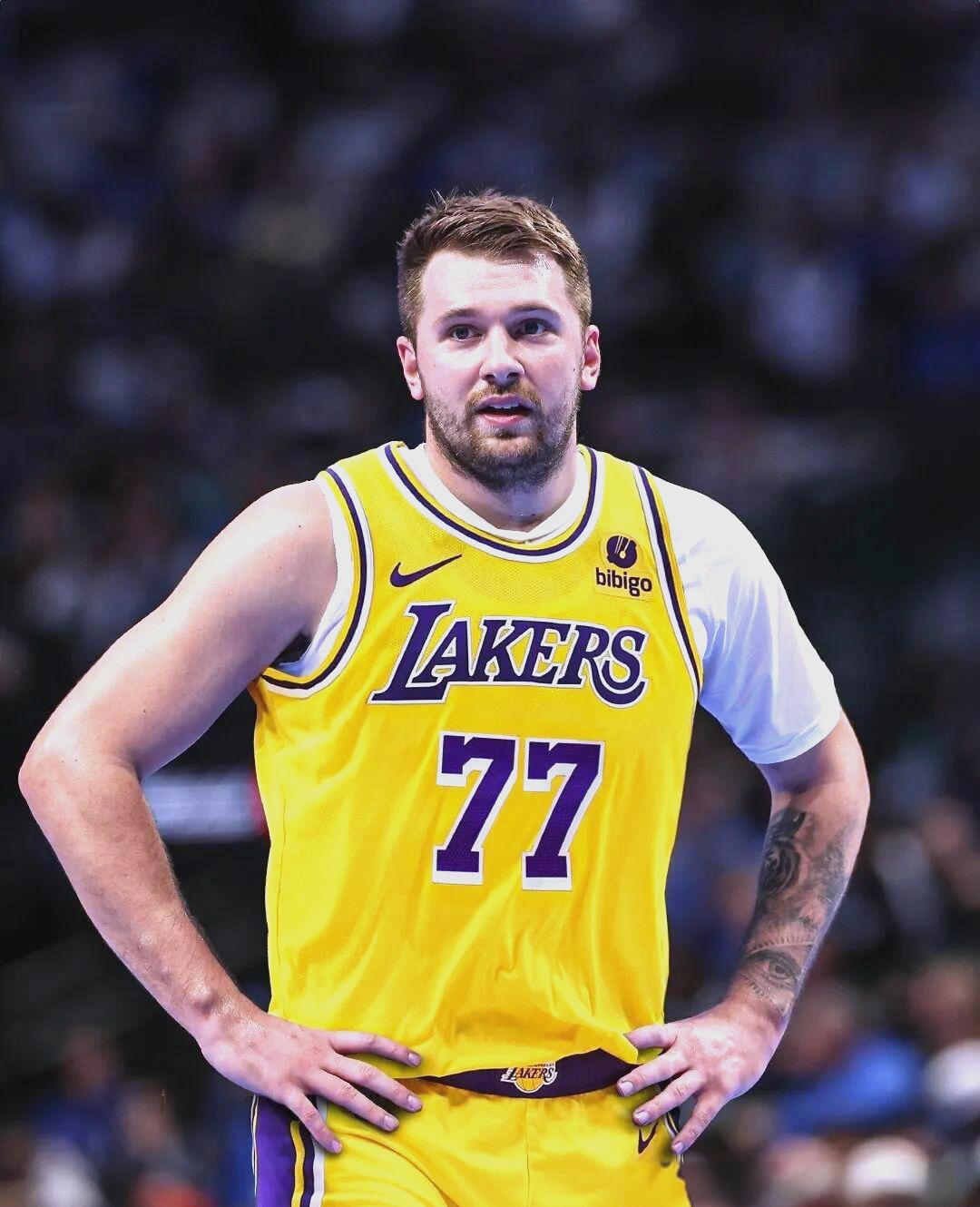 Haynes：戴维斯预计将在交易截止日前被交易的简单介绍