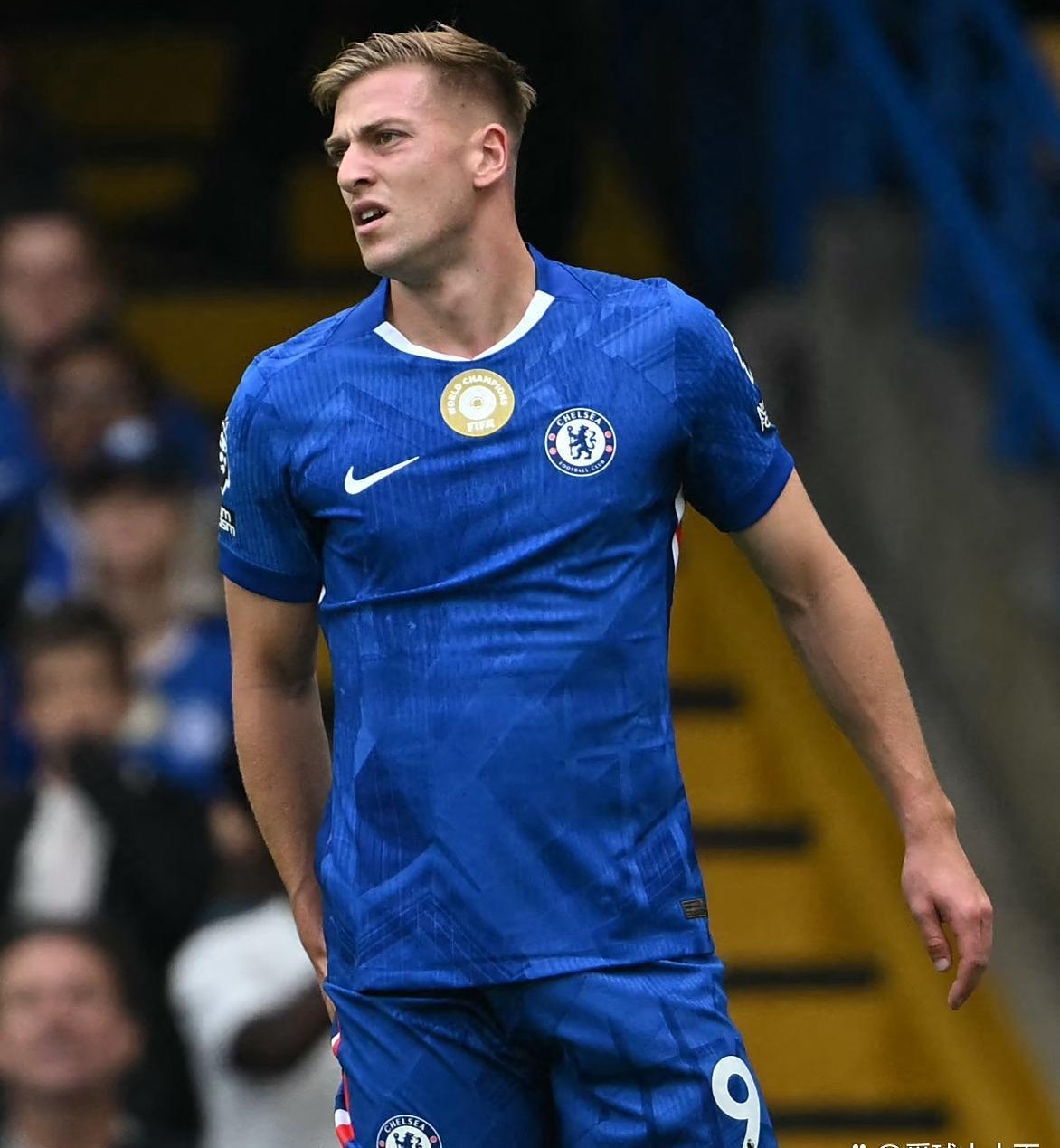 切尔西再度换帅！7轮仅获1胜，从争冠梦断转为保四，利好英超两大劲旅的简单介绍