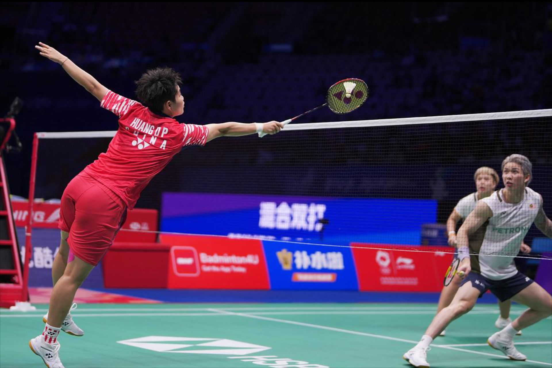 关于0-2！头号种子凤凰组合出局无缘日本公开赛混双决赛的信息