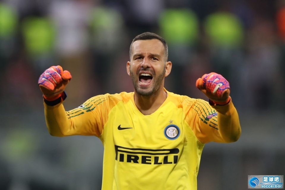 关于沃尔夫斯堡与诺维奇前锋萨尔根特达成口的信息 关于沃尔夫斯堡与诺维奇前锋萨尔根特达成口的信息