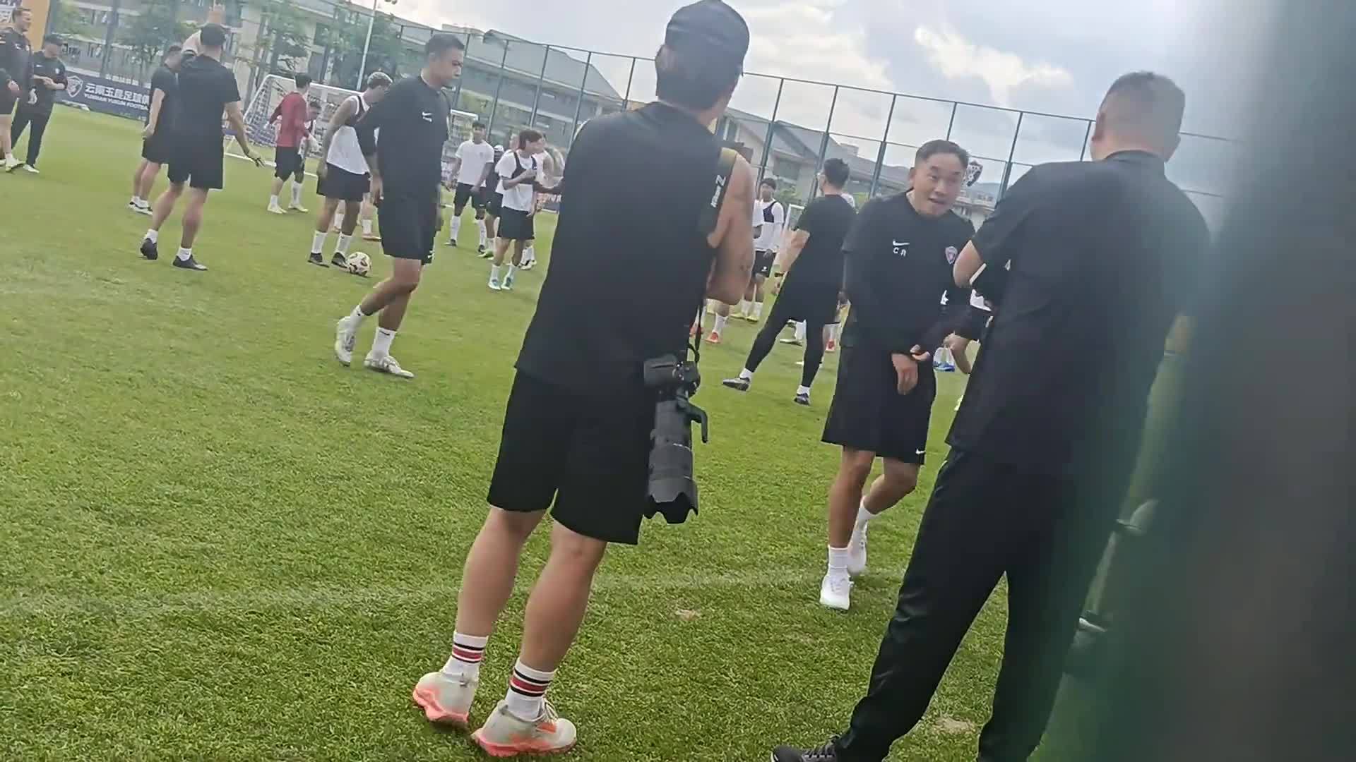 包含成都蓉城球员唐淼正式离队,加盟云南玉昆的词条 包含成都蓉城球员唐淼正式离队,加盟云南玉昆的词条