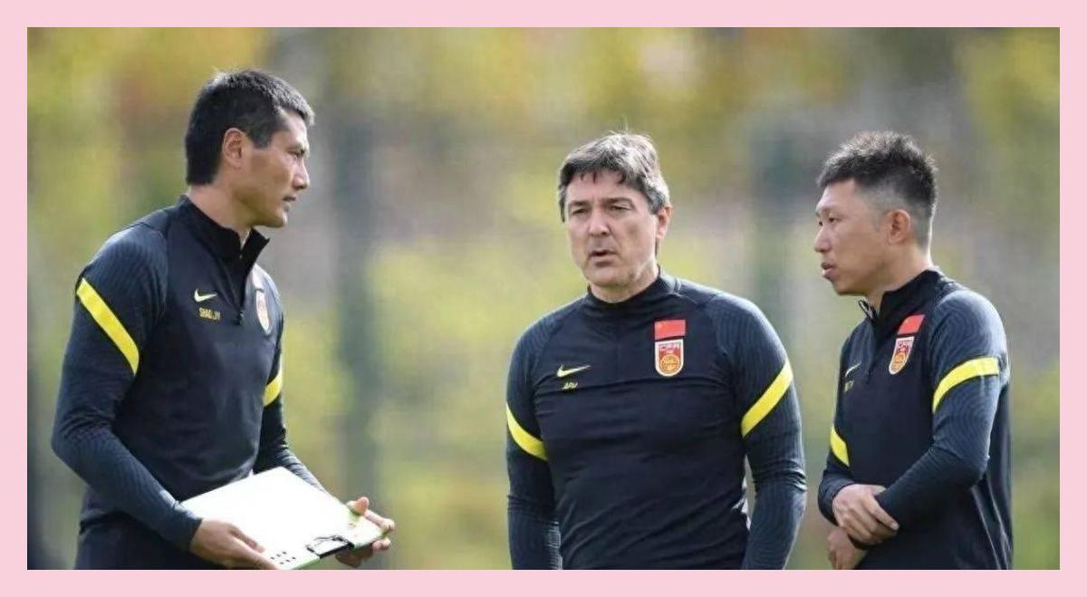 包含国足队史唯一!体坛:霍顿下课有十五六名国脚公开反对的词条